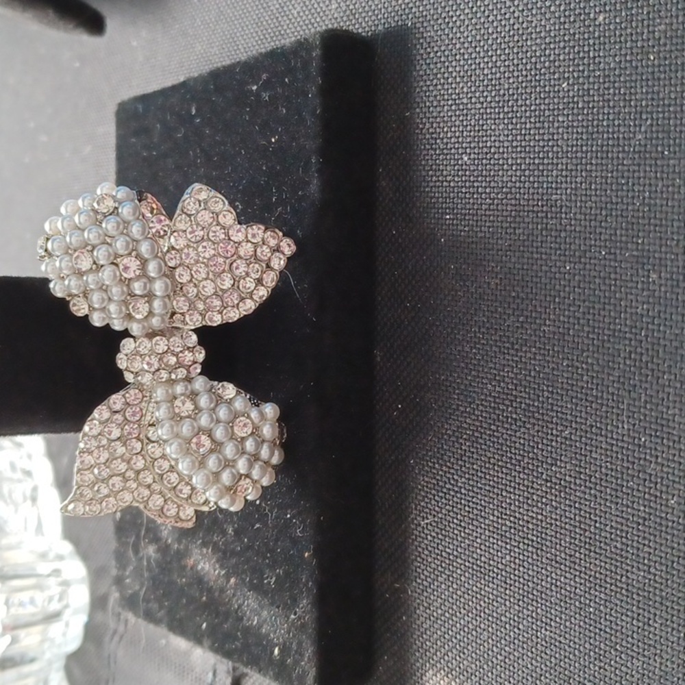 Brooche